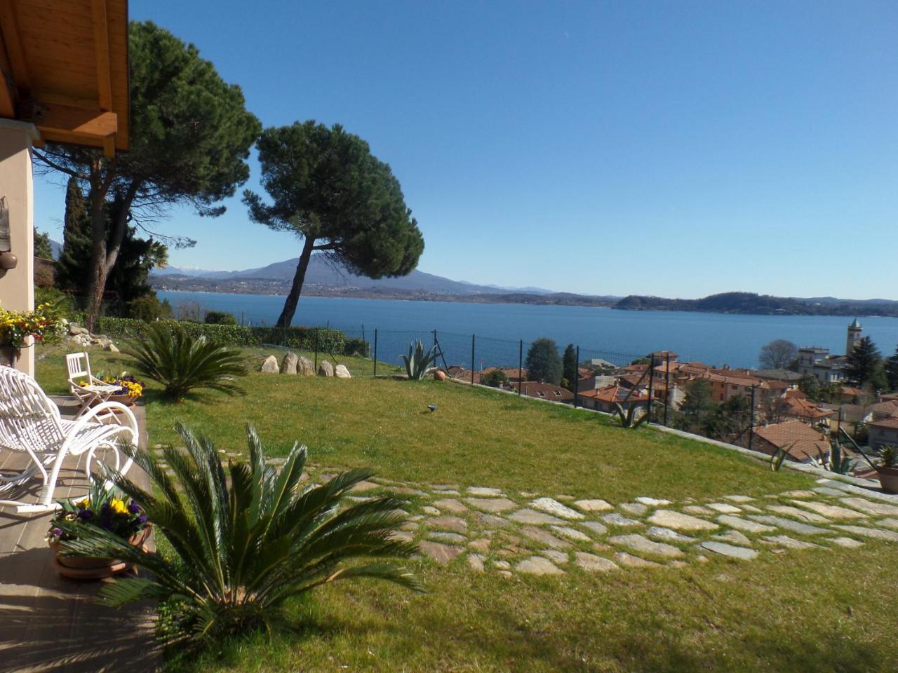 La Briciola Villa Lesa Exterior photo