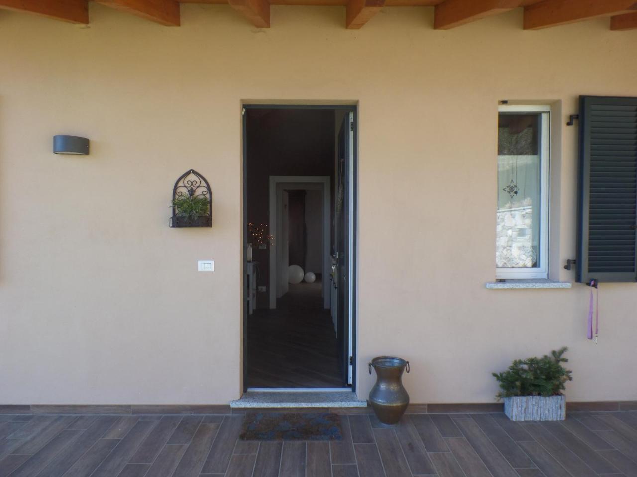 La Briciola Villa Lesa Exterior photo