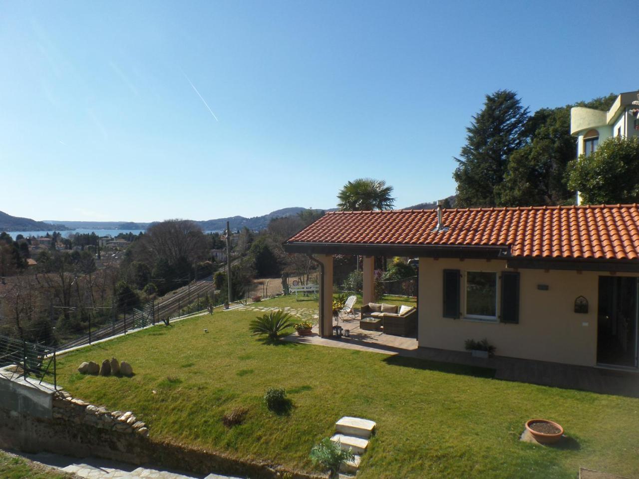 La Briciola Villa Lesa Exterior photo